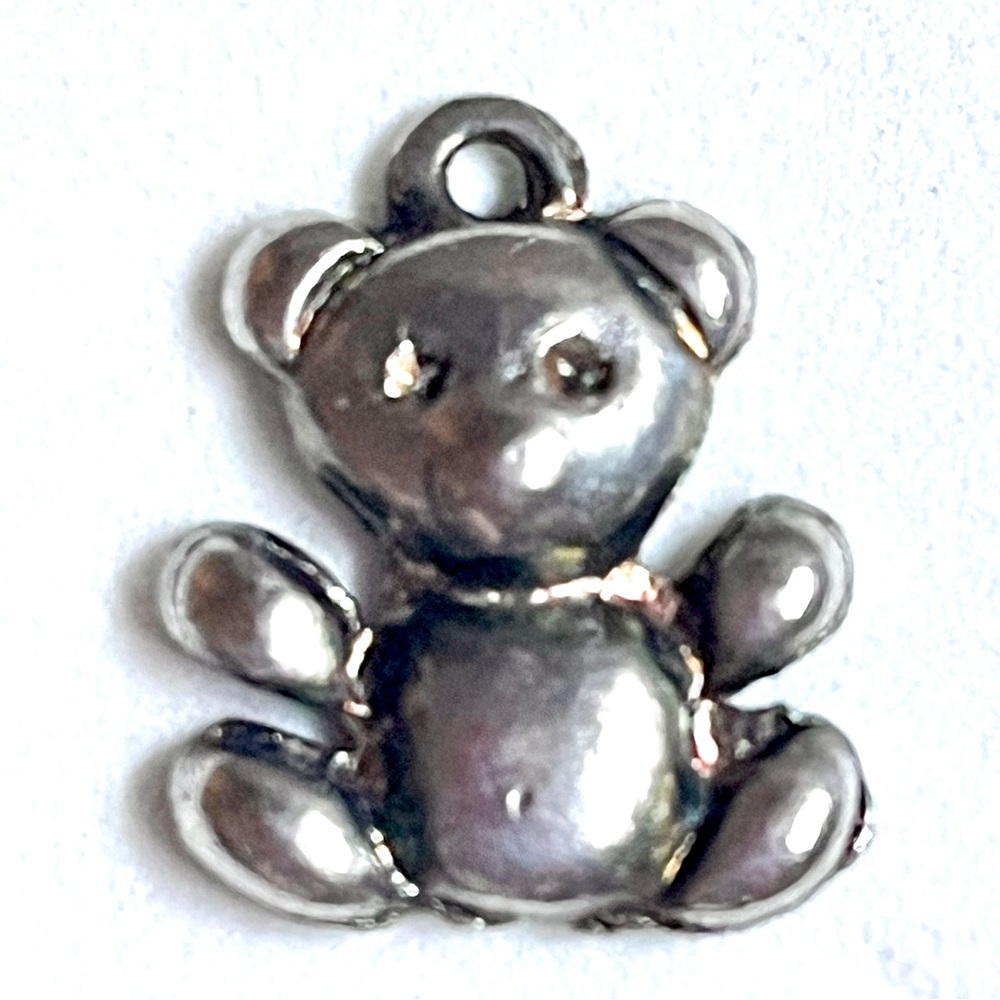 Classic and Cute  Real Silver Teddy Bear Charm Pendant. New condition